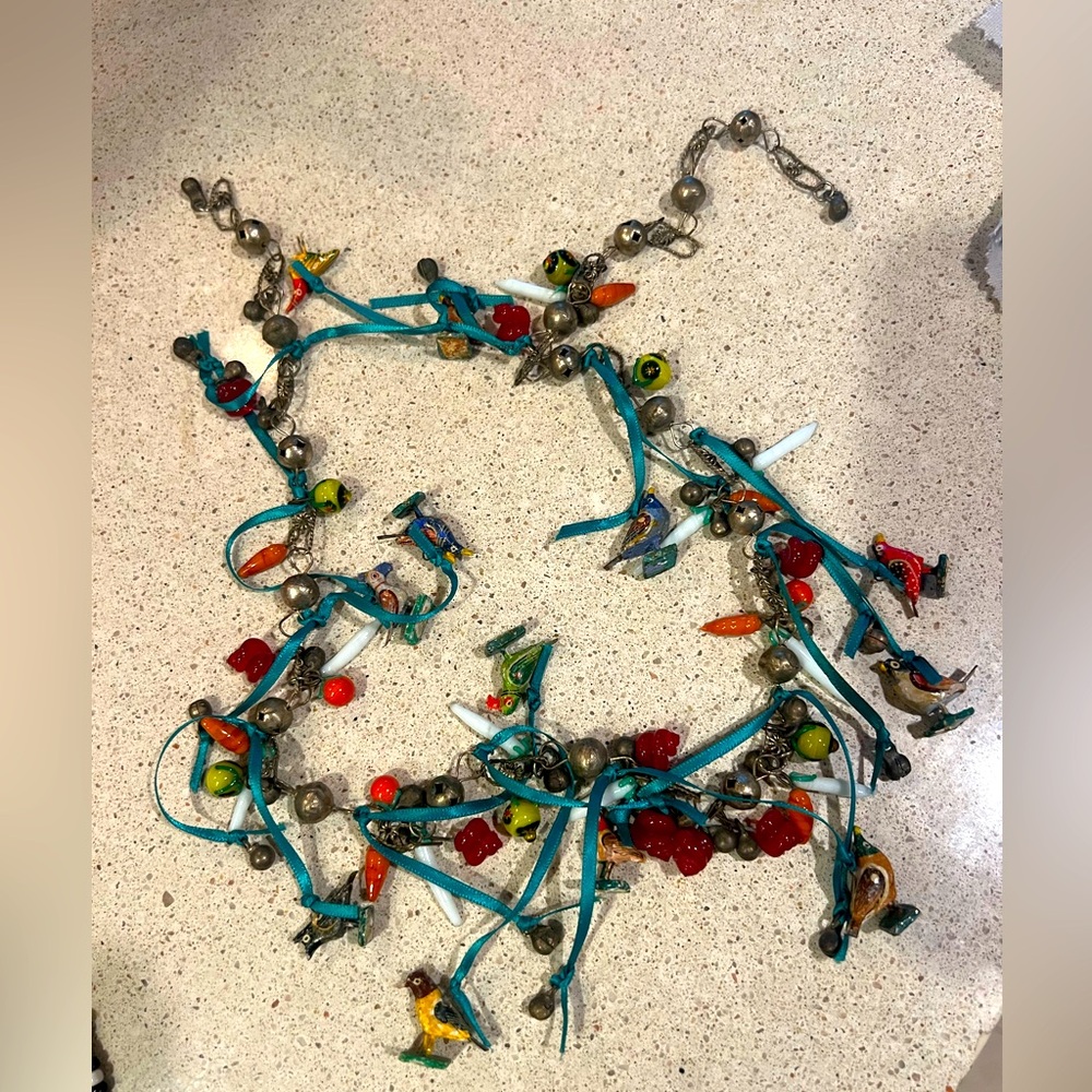Vintage Mexican 🌶️ red peppers 🥕 Carrots, Oranges 🍊 Silver wedding  necklace